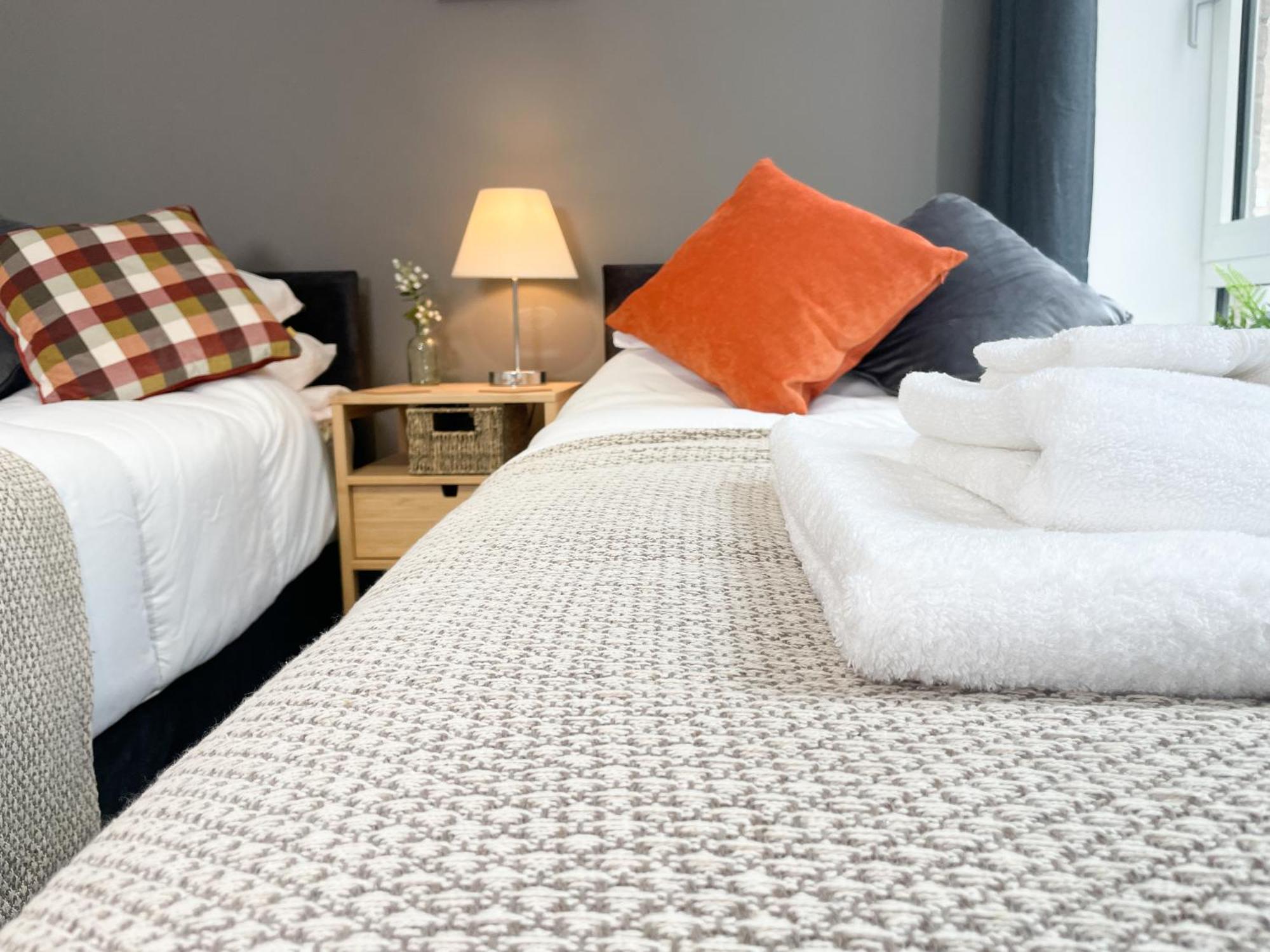 Cathedral Apartment Sheffield Esterno foto